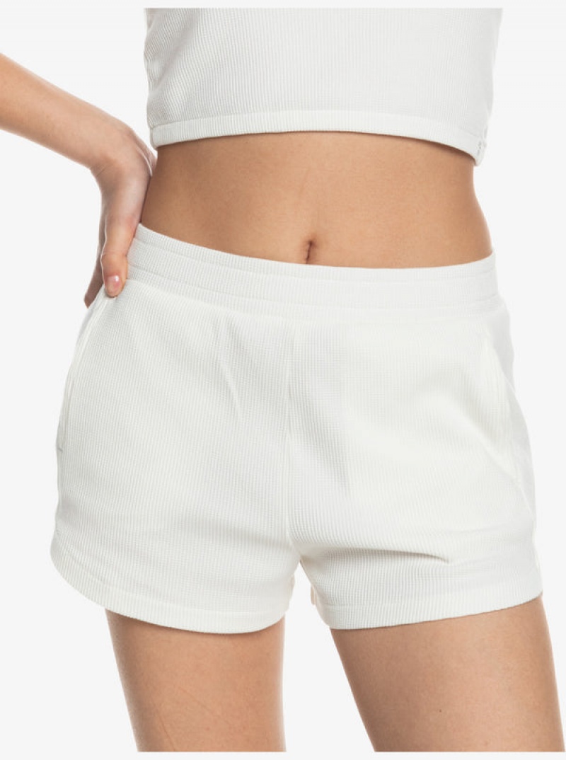 Roxy Contrast Focus Shorts | 38526-WSRV