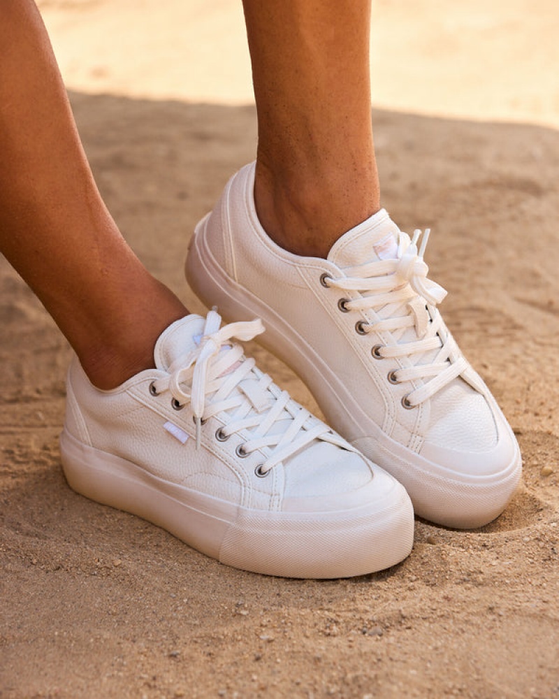 Roxy Cruizer LX Sneakers | 39486-UHAD